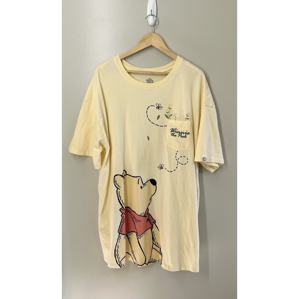 Primark Winnie The Pooh Bear Shirt Christmas Oversized XL Pocket Cotton